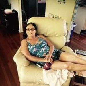 Meet your Posher, Debbie